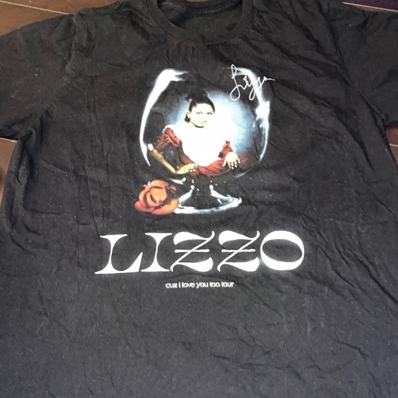 Lizzo Official Merchandise Cuz I Love You Too Tour - Picture 3 of 4